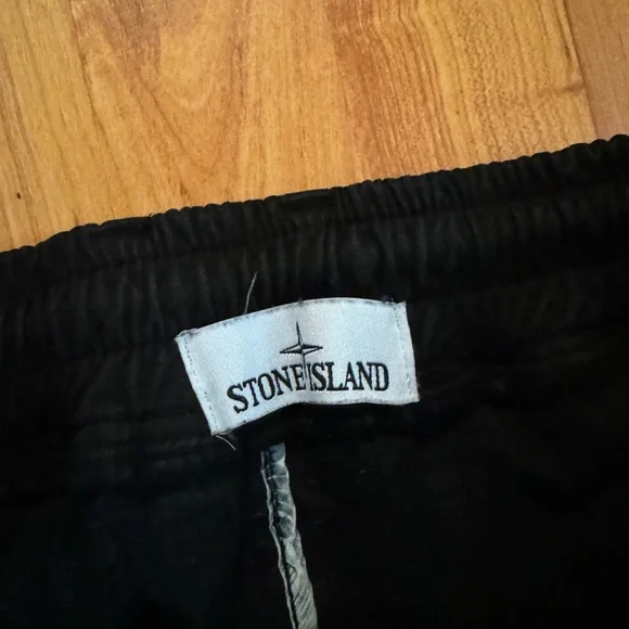 Stone Island Black Cargo Pants (Size Small)